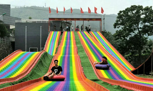 肇庆七彩旱滑儿童彩虹滑梯游乐设备景区旱地滑雪圈网红旱雪滑道
